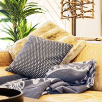 NATÜRLICHE MATERIALIEN